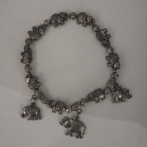 Vintage-style Silver Elephant Charm Bracelet